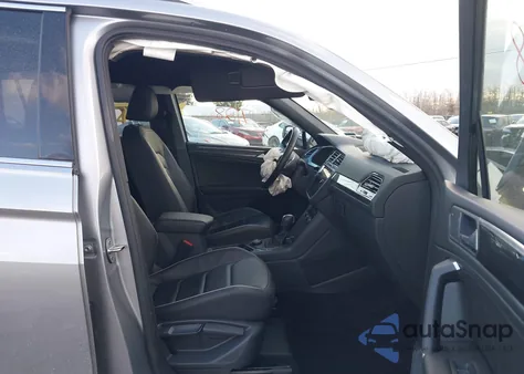 2020 Volkswagen Tiguan 2.0T Sel Premium R-Line from USA, damaged, VIN 3VV4B7AX9LM134878